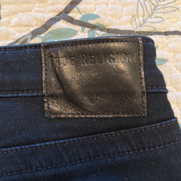EUC True Religion Billie mid-rise straight, dark wash, size 29 - Picture 3 of 8